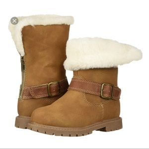 Carters June 2 easy zip Faux Fur Lined Boots sz. 12